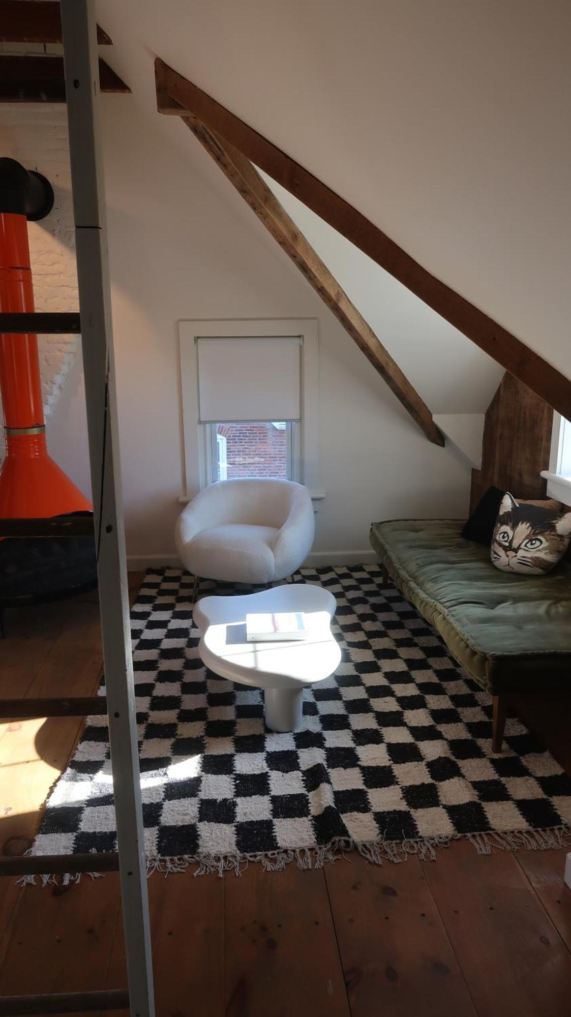 Creative Private Attic 1Br Suite Honey Brook المظهر الخارجي الصورة